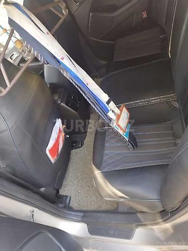 Kia: Kia K5: 2 l | 2010 il Sedan — 11
