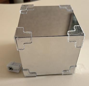 Настольные светильники: Sonsuzluq effekti ilə tülpan lampası - Ölçü:10x10sm - Effekt: daxildə — 4