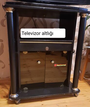 tv altliqi: Televizor altlığı