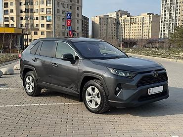 Toyota: Toyota RAV4: 2019 г., 2.5 л, Бензин, Кроссовер — 2