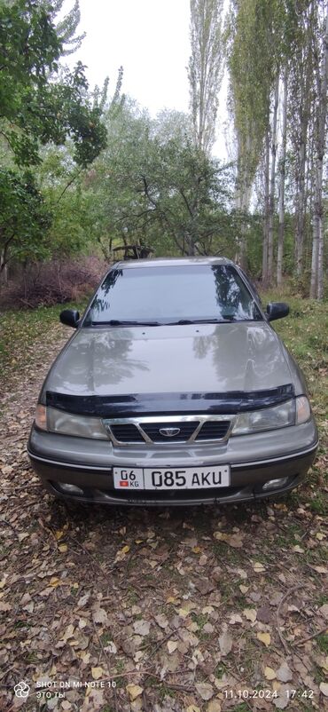 Daewoo: Daewoo Nexia: 2003 г., 1.6 л, Механика, Бензин, Седан