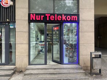 сдам контейнер на ортосайском рынке: Vitrin Arendaya Verilir! 📍 Nur Telecom telefon aksesuarları