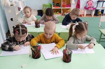 Образование, наука: В частный детский сад в 3 мкр требуется няня на младшую группу