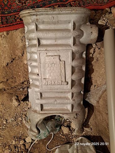 решетка для камина: Ceyran peçi. Ünvan Binə qəsəbəsi