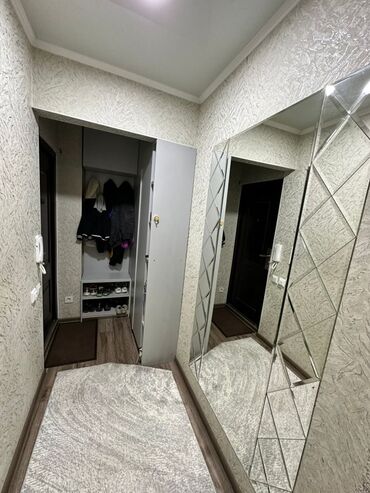 срочно продаётся 1 комнатная квартира в районе шлагбаум по улице кенсуйская 17 пересекает интергельпо: 2 комнаты, 48 м², 104 серия, 4 этаж, Евроремонт