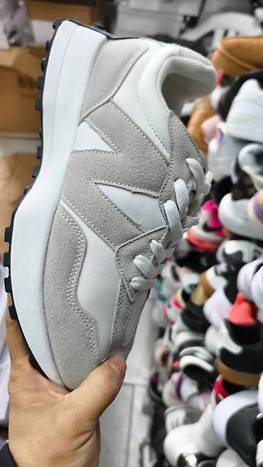 Women's Sneakers and athletic shoes: New balance 327 patike NOVO Novo Brojevi 36 do 46, zavisi od modela — 28