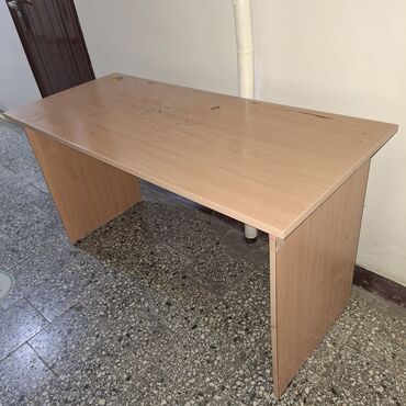 стол офисный цена бишкек: Кеңсе үчүн үстөл, Колдонулган, Жөндөлбөй турган, түсү - Күрөң, Тик бурчтуу, ЛДСП, Өзү алып кетүү