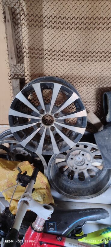 18 disk təkər: Avtomobil təkər disk 13duk - Şəkillərdə müxtəlif dizaynda plastik