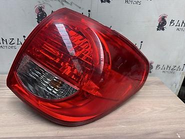 sequia: Стоп‑сигнал задний правый для Toyota Sequoia (USK65L, двигатель — 2