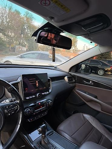 Kia: Kia Sorento: 2017 г., 2.2 л, Автомат, Дизель, Кроссовер — 6