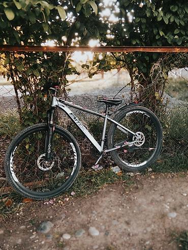 velocruz velosiped: 200 azn nağd qiymət cuzi işləri var. amma az işlənib 6-7 ay işlənib — 1