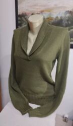 Džemperi, kardigani: M, Drugi tip na lalafo.rs — 27 Džemperi, kardigani: M, Drugi tip — 27