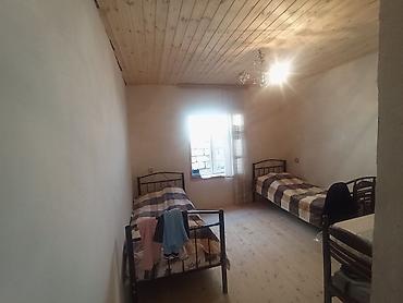 hokmelide heyet evi: 5 otaqlı, 104 kv. m, Kredit yoxdur, Orta təmir — 10