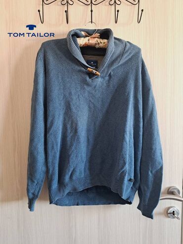 jeftini muski duksevi: Tom Tailor duks L/40 Tom Tailor muska bluza, dzemper, zakopcava se