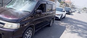 black edition: Honda Stepwgn: 2004 г., Автомат, Бензин, Минивэн — 4