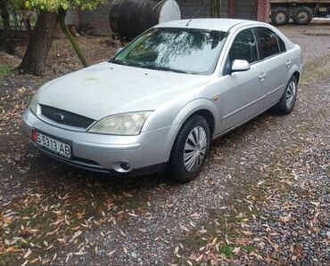 борт ман: Ford Mondeo: 2001 г., 2 л, Механика, Бензин, Хэтчбэк