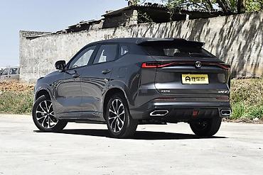 Avtomobil salonu üçün digər detallar: Unize Avtomobilin interyeri: - İkiqat panorama şüşə tavan, salonu — 8