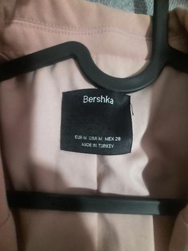 Sakoi: Berska nov sako. Nikad nosen. Ukrasni rukavi, elegantan bros — 3