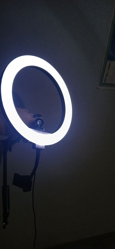 İşıqlandırma: LED halqa işıq + masa qısqacı və tənzimlənən qol - 26–30 sm diametrli — 10