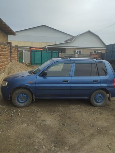 Mazda: Mazda : 2002 г., 1.3 л, Механика, Бензин, Универсал