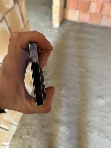 Apple iPhone: IPhone 14 Pro, Qara, Face ID — 4