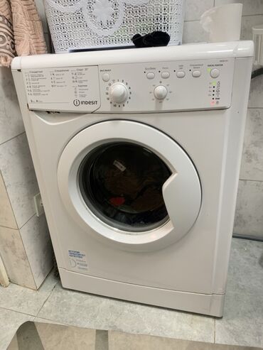 запчасти на швейные машинки: Кир жуучу машина Indesit, Автомат