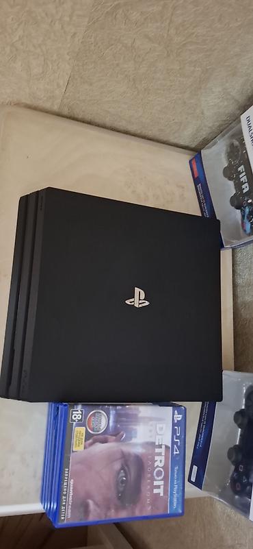 PS4 (Sony Playstation 4): Sony PlayStation 4 Pro oyun konsolu – model CUH-7215B DİQQƏT PS4 — 5