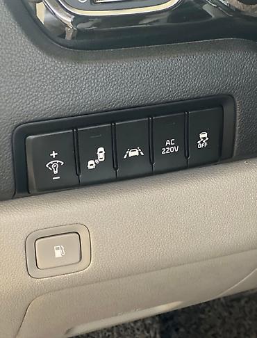 kia cornival: Kia Carnival: 2019 г., 2.2 л, Автомат, Дизель, Минивэн — 6
