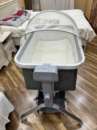 düyme: Oğlan və qız üçün, Dördbucaq, Beşik, Dəstsiz, Matras ilə, Yellənmə mexanizm ilə