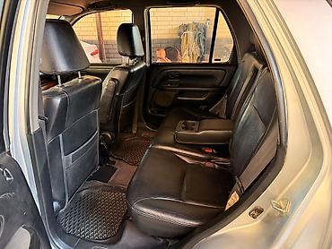 Унаа сатуу: Honda CR-V: 2003 г., 2 л, Кол менен иштөөчү, Бензин, Кроссовер — 7