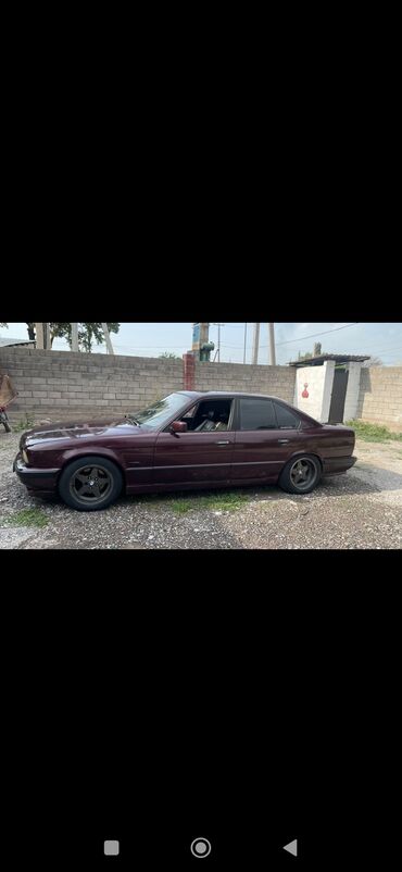 купить автомобиль маз в бишкеке: BMW 5 series: 1993 г., 2.5 л, Механика, Бензин, Седан