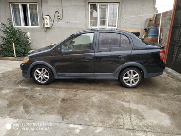 тойто прадо: Toyota : 2000 г., 1.5 л, Автомат, Бензин, Седан