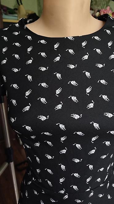 Повседневные платья: Размер S(42-44) всех платьев. Зелёное платье 200с 44-46размер.Все по — 6