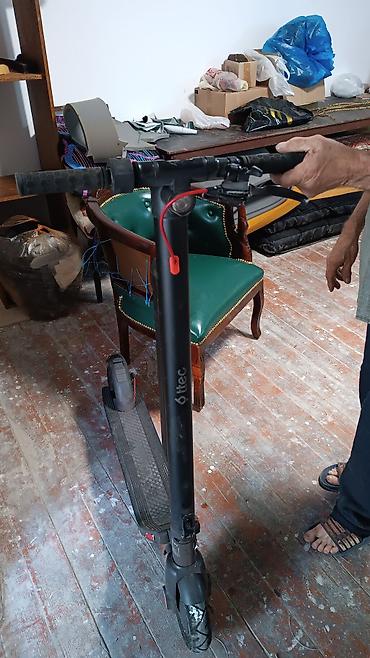 Giroskuterlər: Elektrik skuter – iTEc (üzərində loqo var) Xüsusiyyətlər: - Ön LED — 6