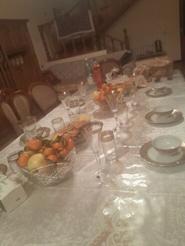 Продажа домов: Дом, 300 м², 8 комнат, Собственник — 8