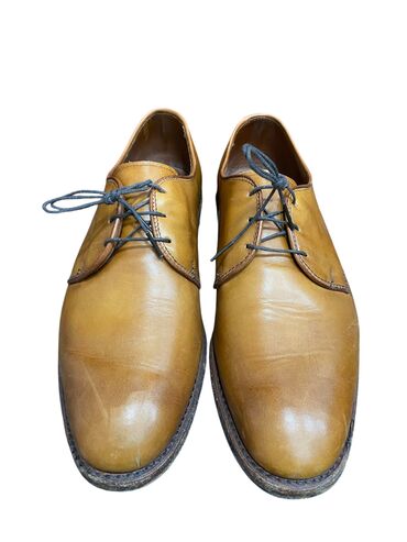 Personal Items: Allen Edmonds lace up made in USA size 41.5 in excellent condition