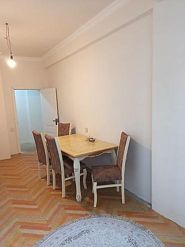 ramanada ev satılır: 3 otaqlı, Yeni tikili, 74 kv. m — 2