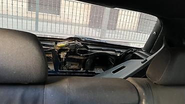 Volkswagen: Volkswagen Golf: 1999 г., 1.6 л, Механика, Бензин, Хэтчбэк — 6