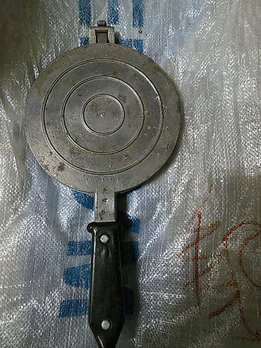 Другие товары для кухни: Продаю посуду разную. Тарелки по 80 сом пялушки по 35 сом термос — 21