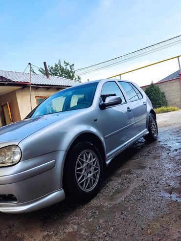 Volkswagen: Volkswagen Golf: 2002 г., 1.6 л, Автомат, Бензин, Хэтчбэк