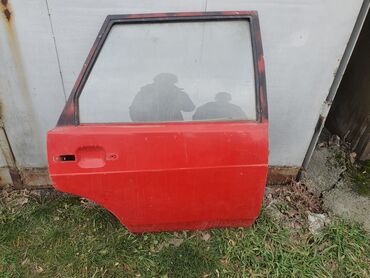 кузов 2109: Задняя правая дверь ВАЗ (LADA) Б/у, цвет - Красный,Оригинал