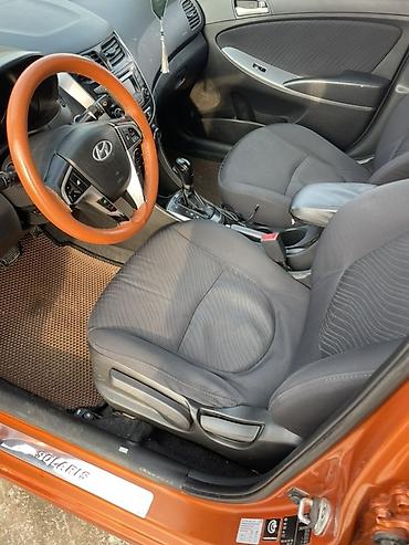 Hyundai: Hyundai Solaris: 2014 г., 1.6 л, Автомат, Бензин, Седан — 8