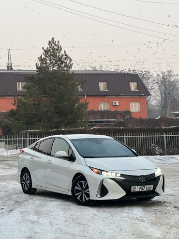 тойота урбан: Toyota Prius: 2018 г., 1.8 л, Электромобиль, Седан