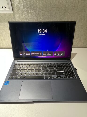 Planşetlər: İşlənmiş ASUS Vivobook, 15.6 ", Intel Core i5, 512 GB, Pulsuz çatdırılma