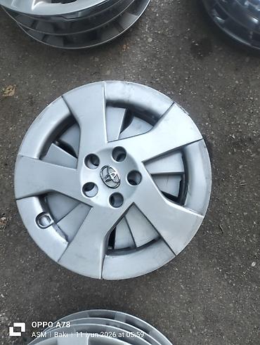 prius disk kalpagi: İşlənmiş Kolpak Toyota R 15 — 1
