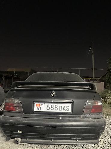 BMW: BMW 3 series: 1992 г., 1.8 л, Кол менен иштөөчү — 2
