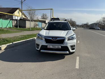 белый subaru: Subaru Forester: 2018 г., 2.5 л, Автомат, Бензин, Универсал