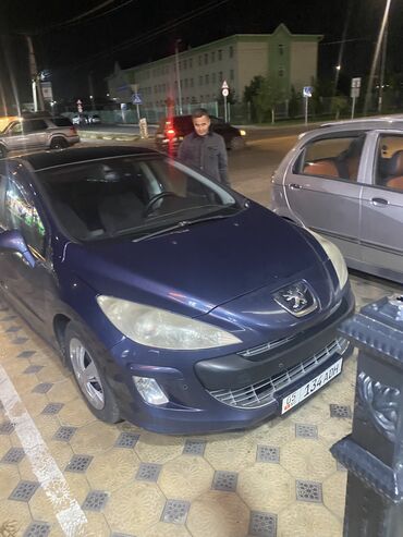 срочно срочно продам машину: Peugeot 308: 2008 г., 1.6 л, Автомат, Бензин, Хетчбек