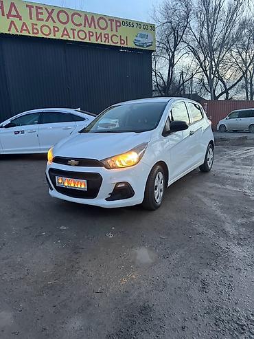 Chevrolet: Chevrolet Spark: 2017 г., 1 л, Вариатор, Бензин, Хэтчбэк — 9