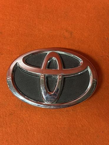 Аксессуарлар жана тюнинг: Эмблема Toyota на решетку радиатора - Овальный логотип Toyota — 2